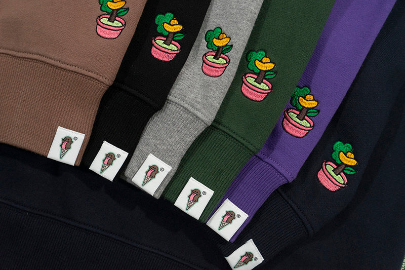 GRAF X POPSUNDAY Collaboration Money Tree Cute Ghost Crewneck