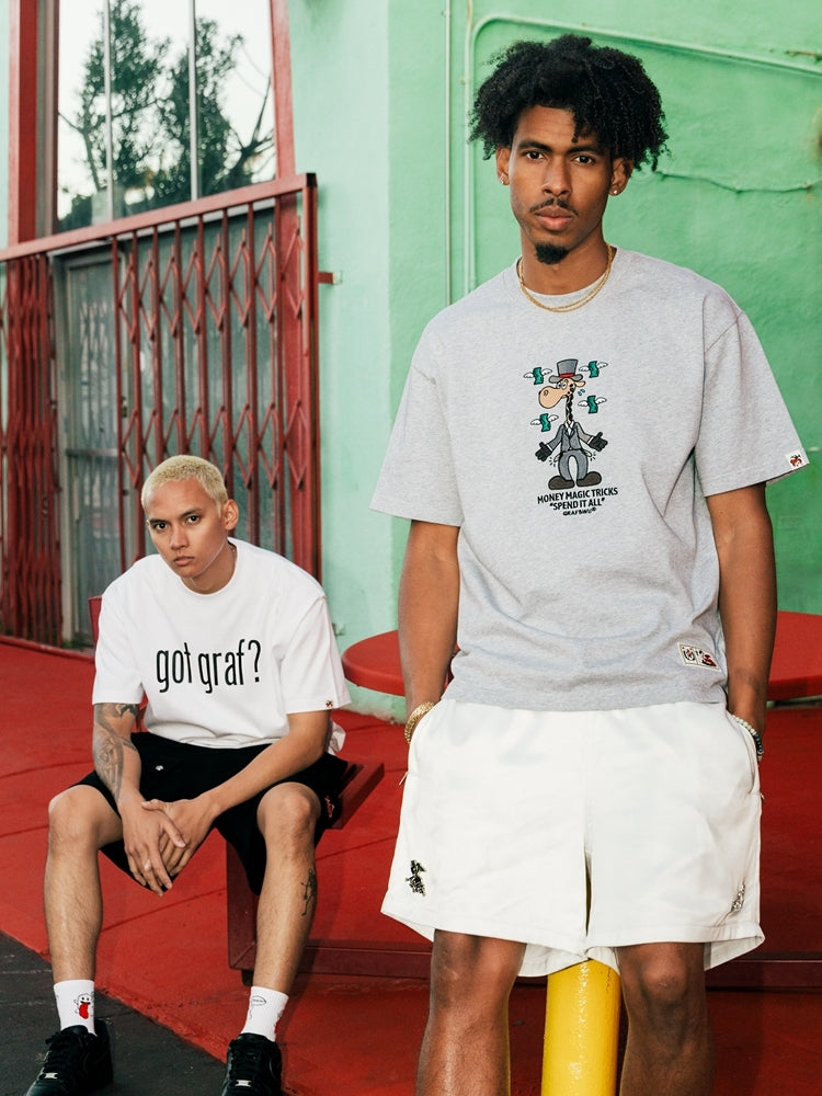 GRAFWU Magician Giraffe T-shirts