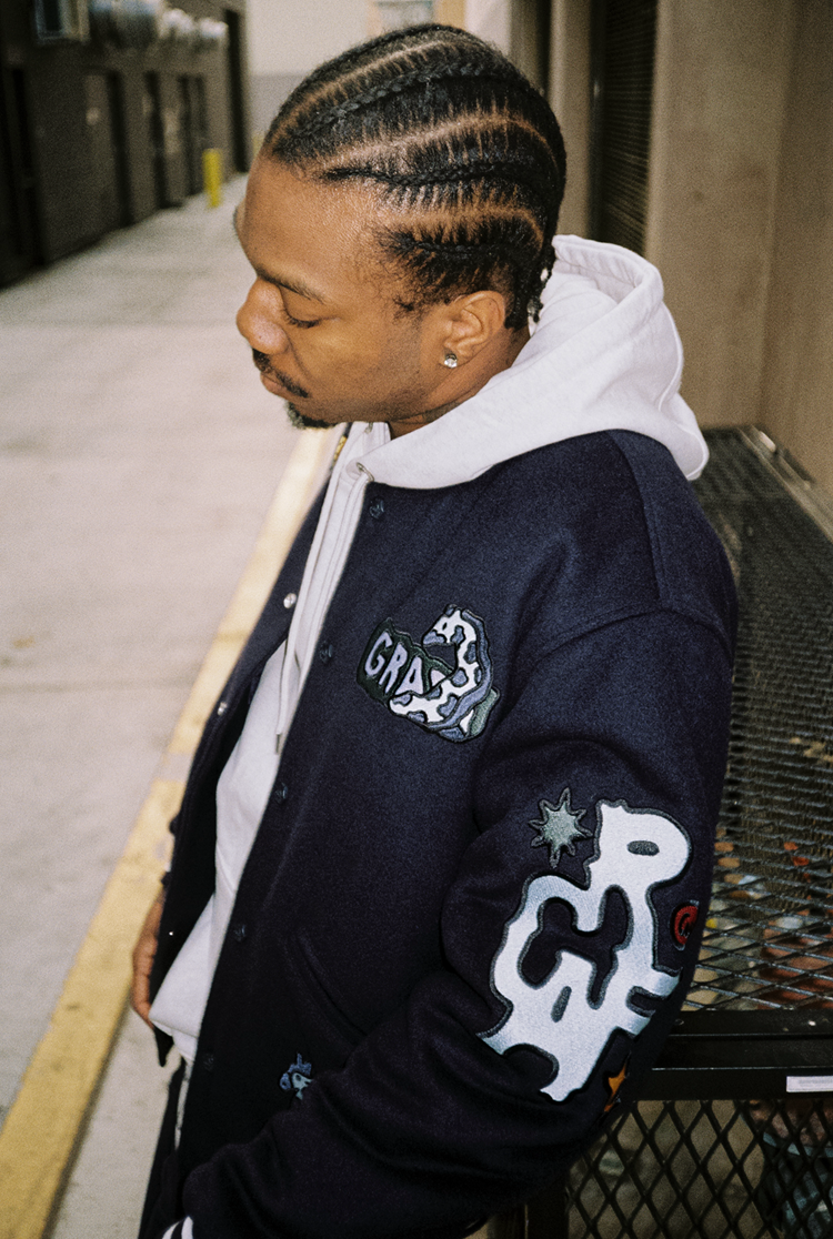 GRAF&WU Embroidered Angel Giraffe Thick Baseball Jacket