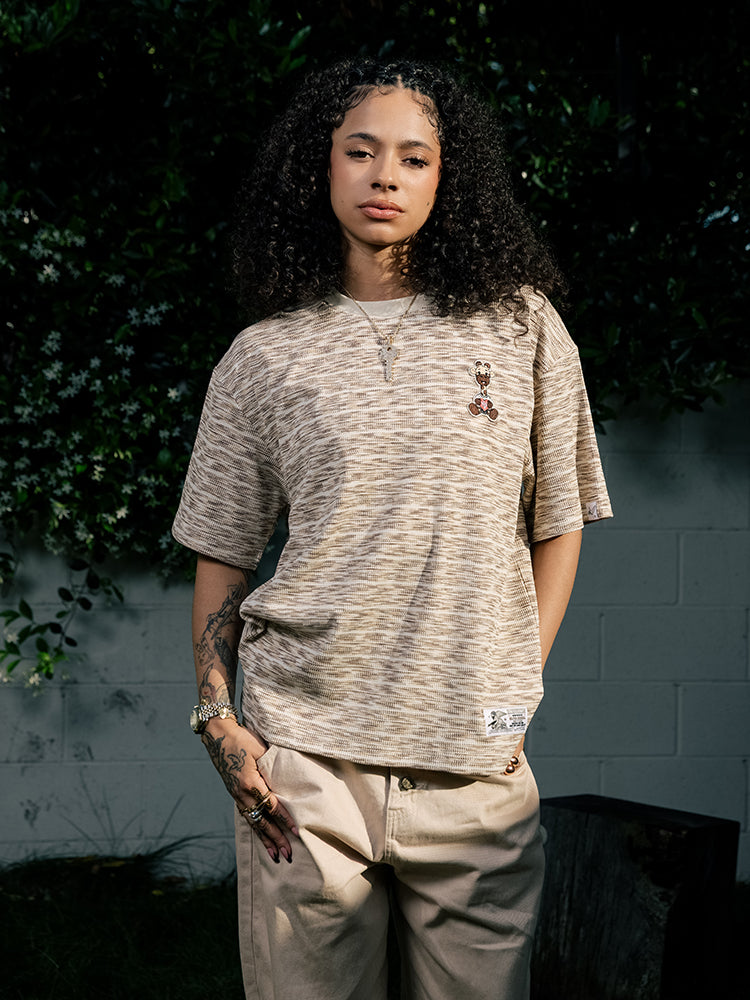 GRAFWU Giraffe Doll Holding Love Embroidered Stripes T-shirts