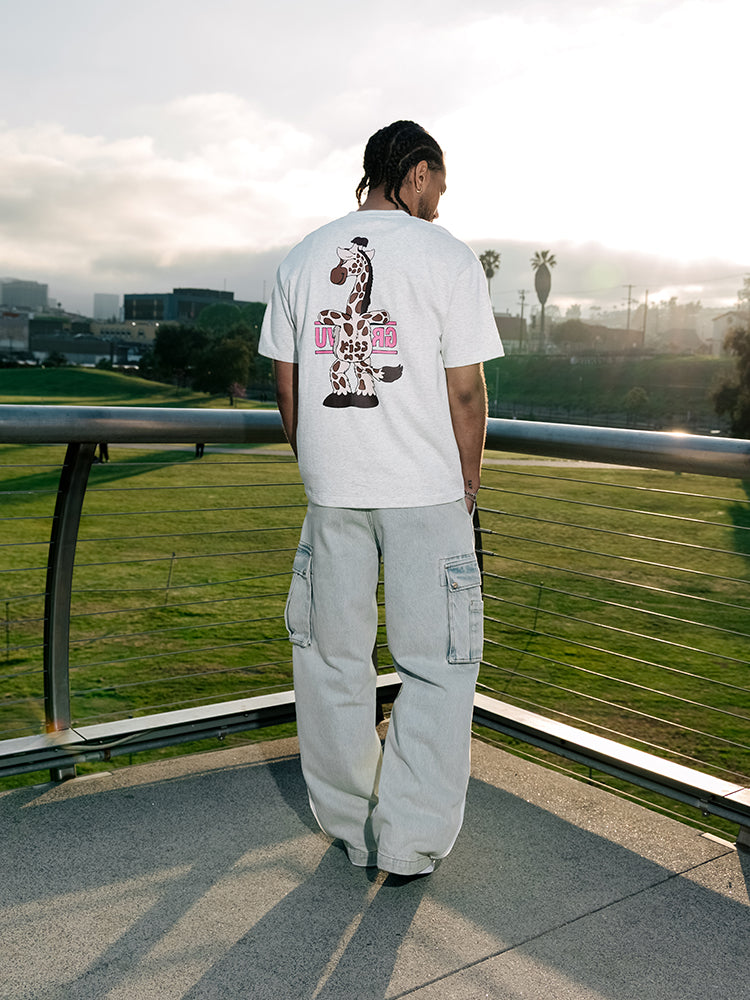 GRAFWU Kiss My Pink Letter Giraffe T-Shirts