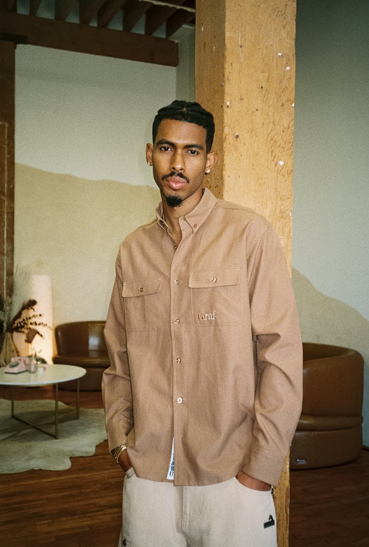 GRAFWU Brand Gradient Letter Embroidery Oxford Shirt