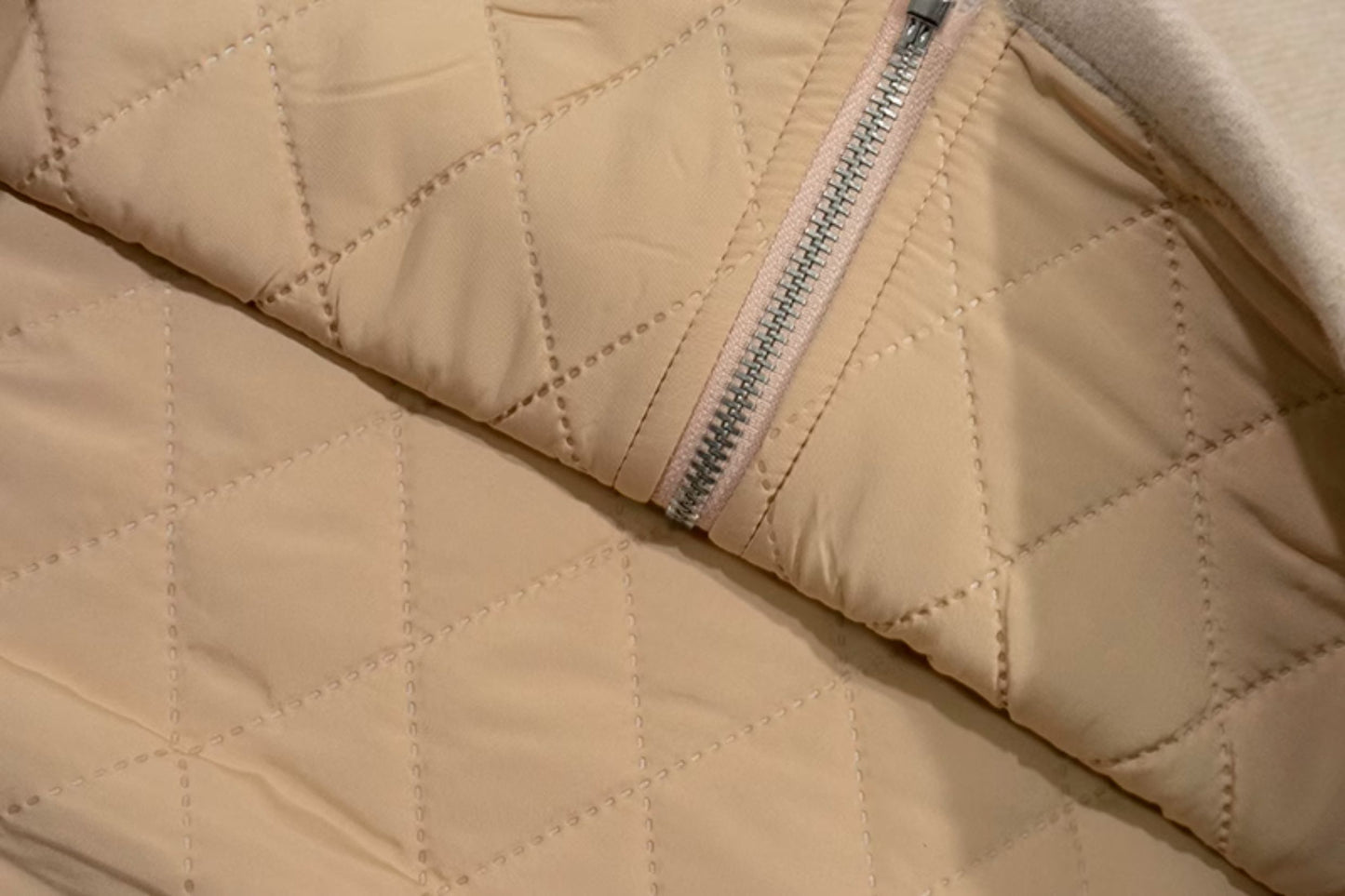 GRAF&WU Solid Wool Hooded Thickened Jacket