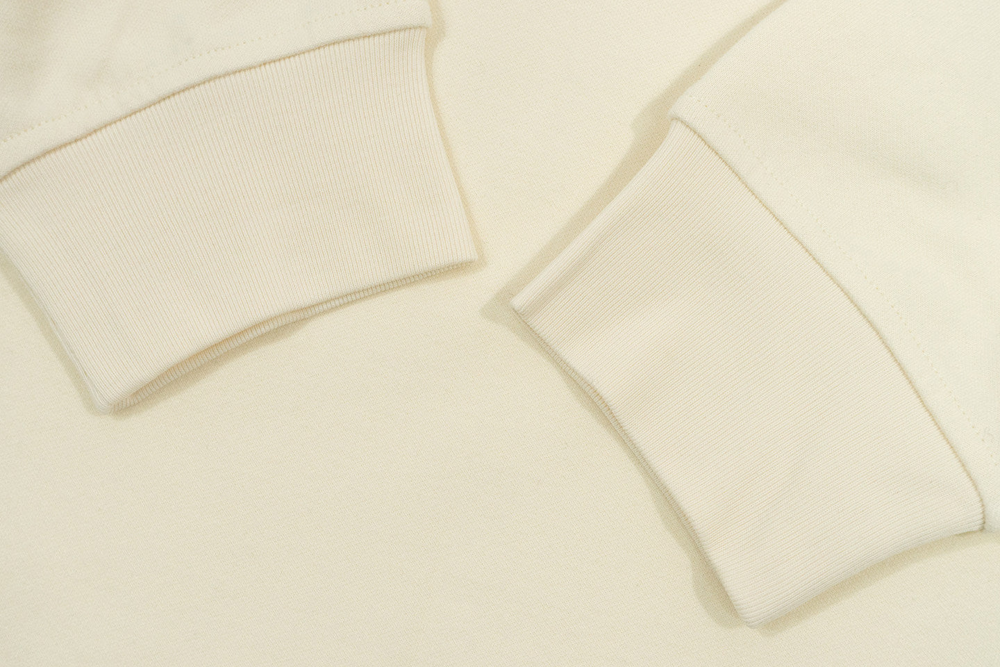 GRAF&WU Mini Angle Cute Ghost Giraffe Cotton Long-sleeved Shirt