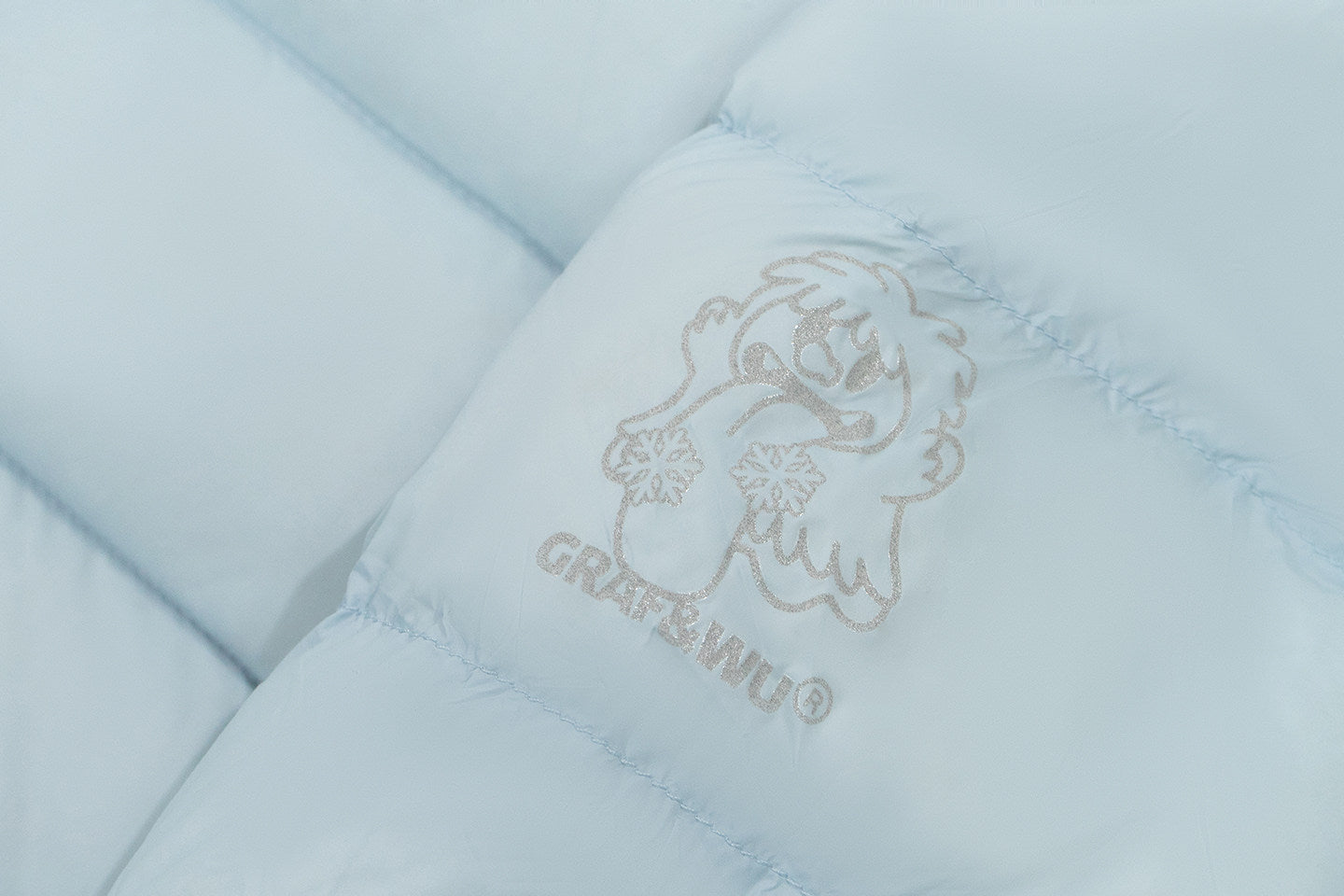 GRAF&WU Yeti Cute Ghost Character Lightweight Fashion Down Jacket