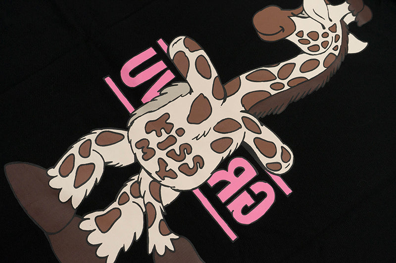 GRAFWU Kiss My Pink Letter Giraffe T-Shirts