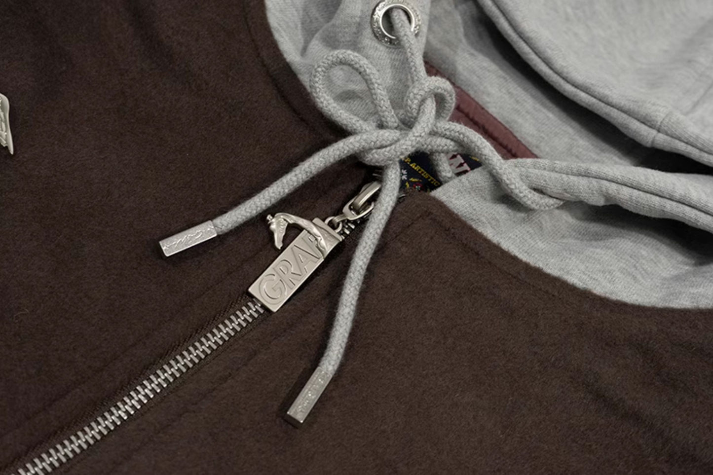 GRAF&WU Solid Wool Hooded Thickened Jacket