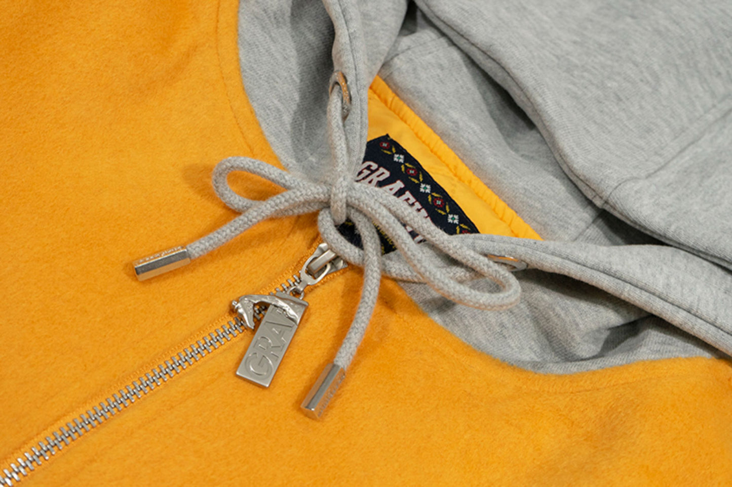 GRAF&WU Solid Wool Hooded Thickened Jacket