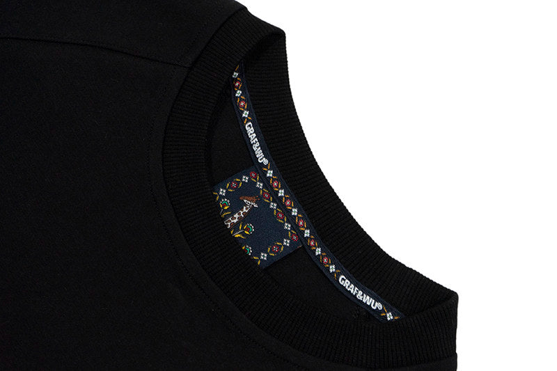 GRAF&WU Pocket Floral Heart Deer Embroidered Cotton Long-sleeved T-shirt