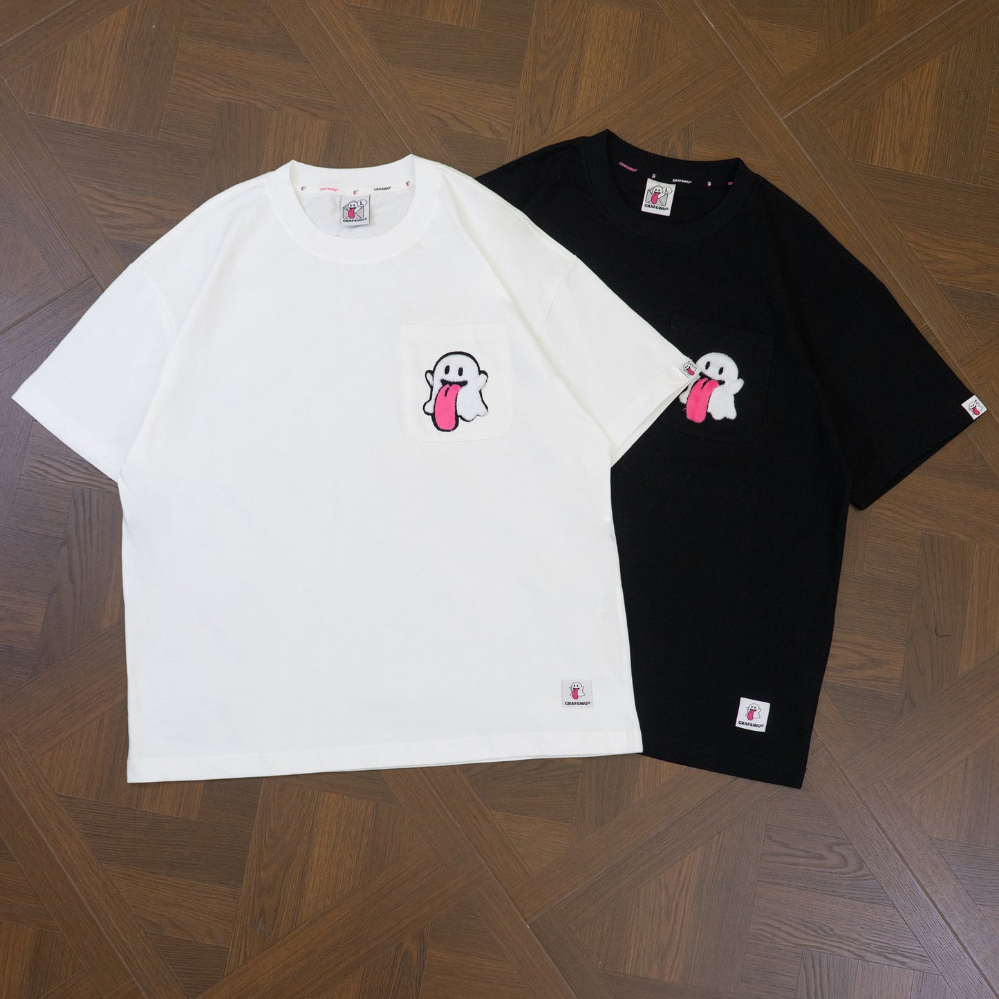 GRAF&WU Plush Cute Ghost Character Pattern Pocket T-shirt