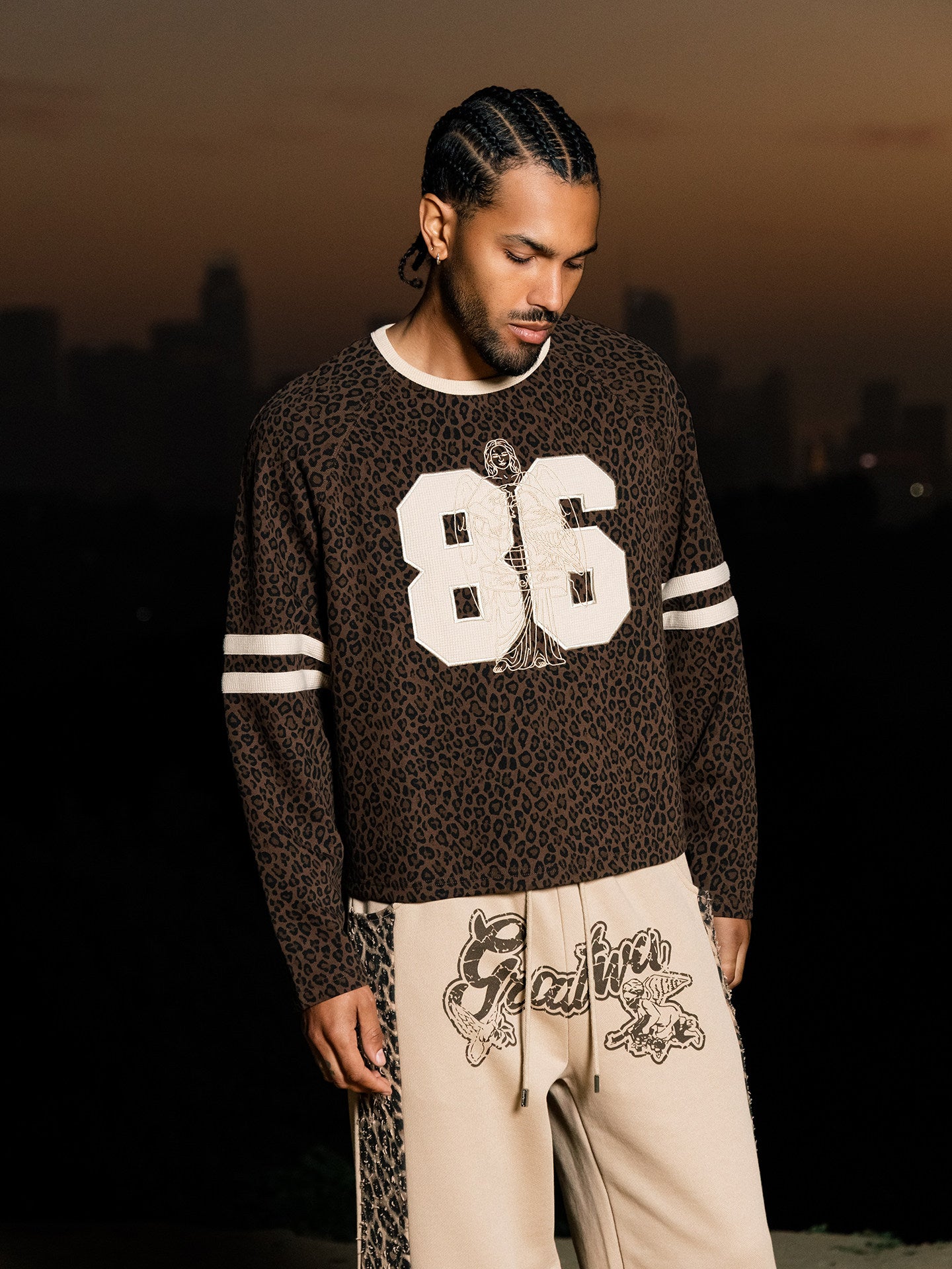 GRAF&WU Goddess Embroidered Short Leopard Long-Sleeved Sports Shirt