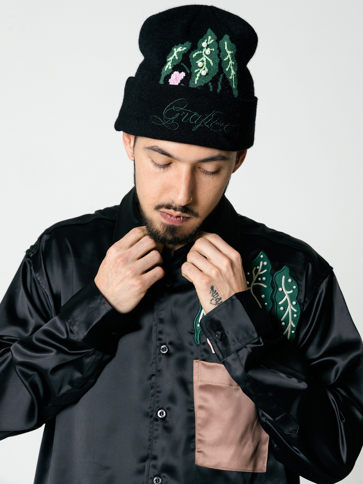 GRAF&WU Tropical Green Plant Sewn Pearl Letter Embroidery Wool Beanie | Winter Knit Hat