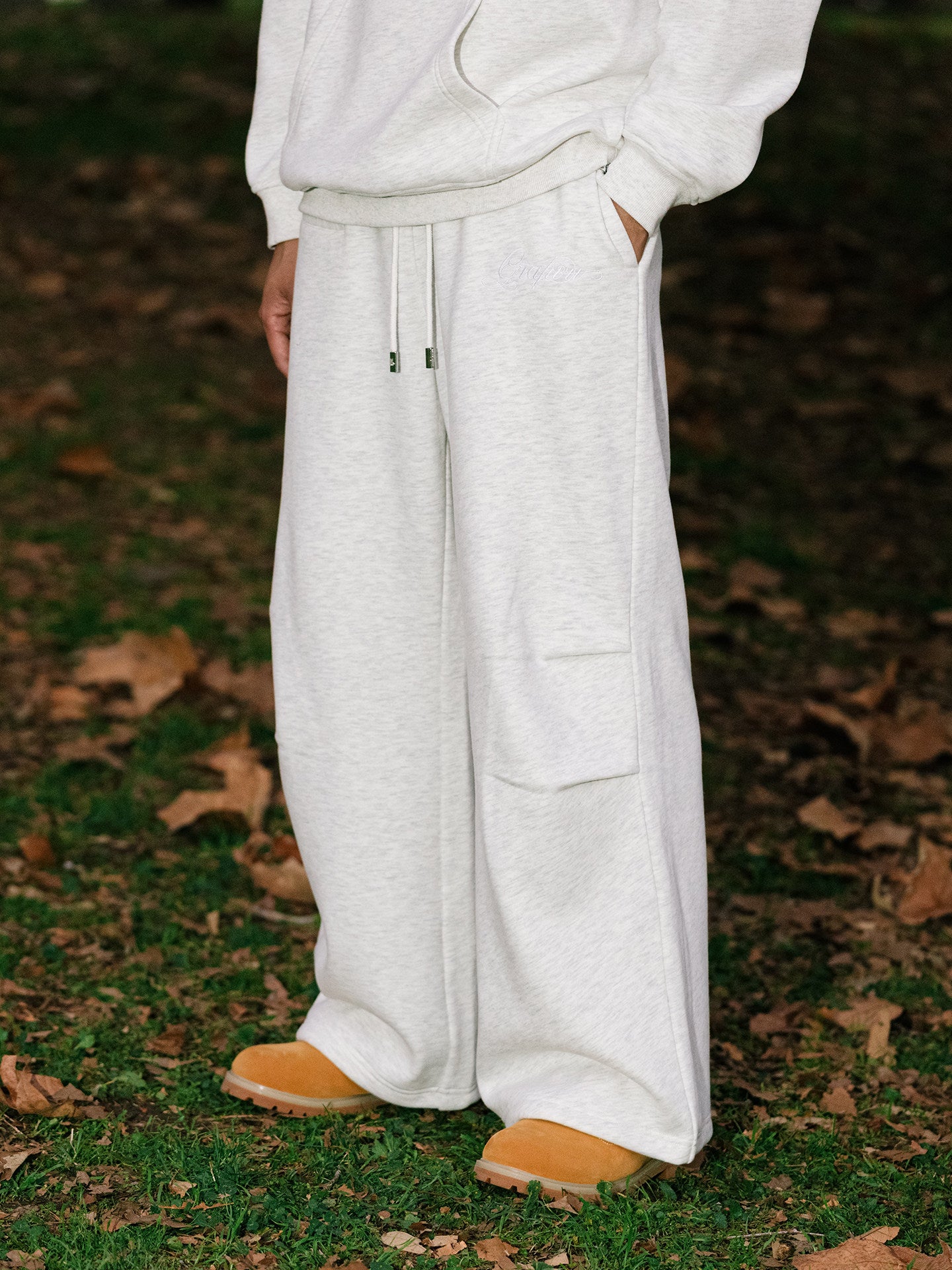 GRAF&WU Brand Letter Embroidered Loose Fleece Sweatpants