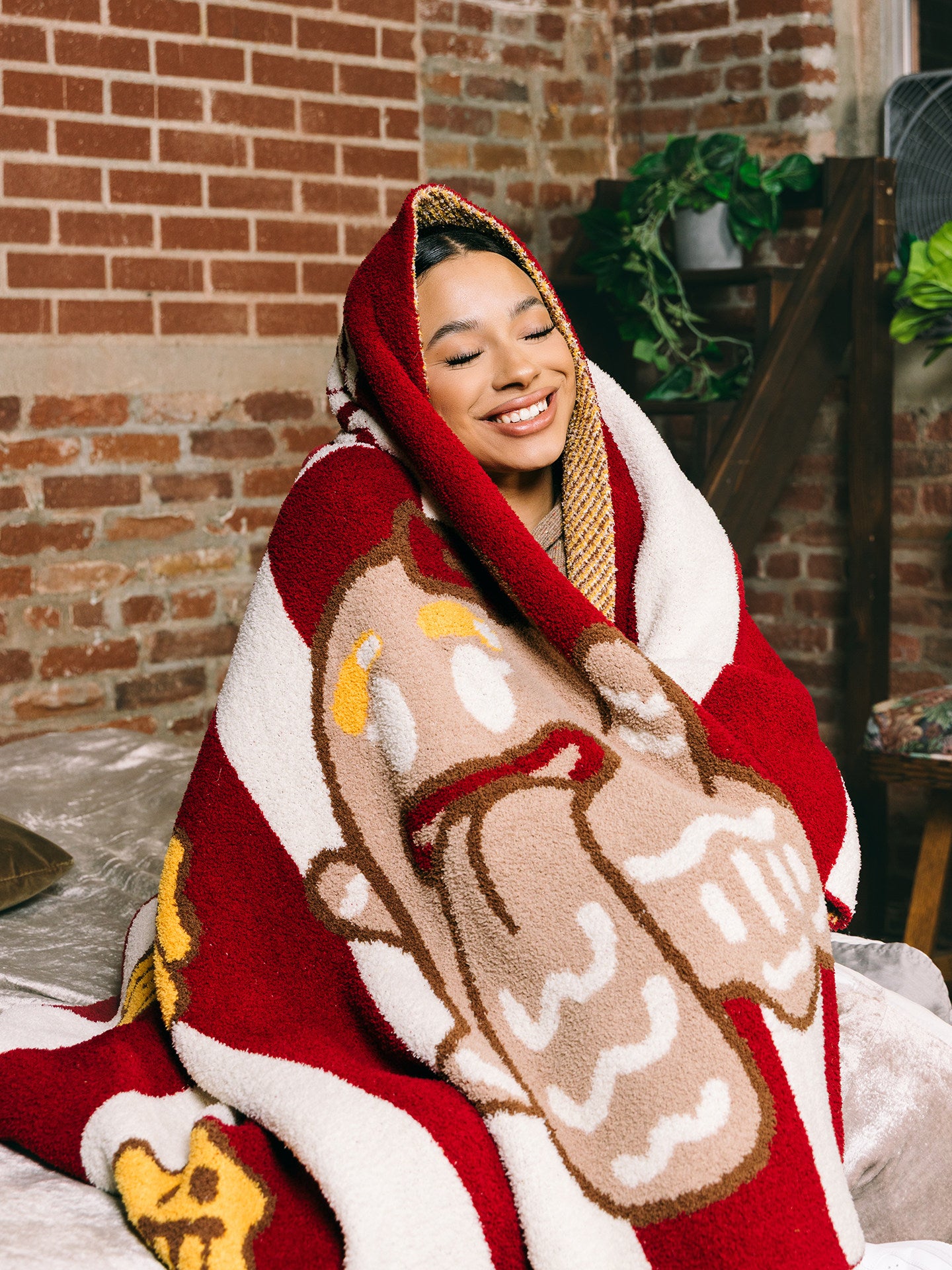 GRAF&WU Gingerbread Cute Ghost Plush Throw Blanket | Kawaii Cozy Sofa Blanket