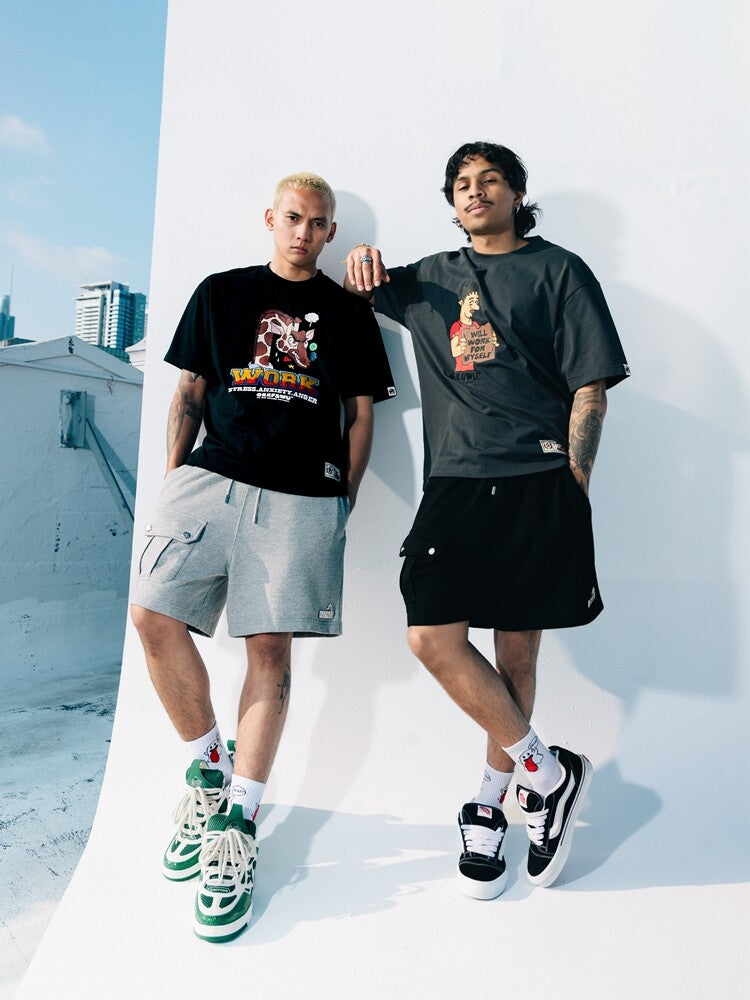 GRAF&WU Work Stress Giraffe Graphic Tee