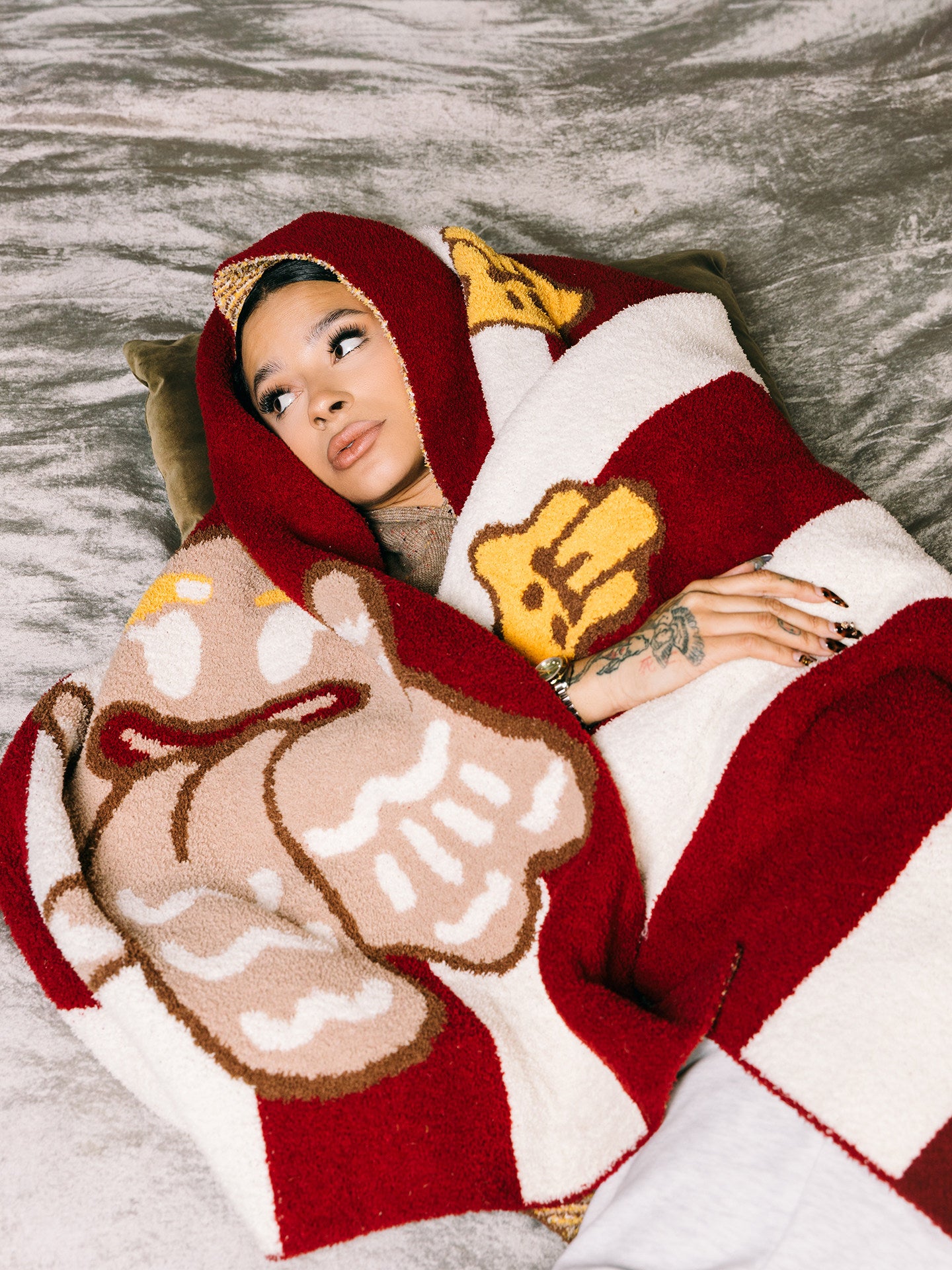GRAF&WU Gingerbread Cute Ghost Plush Throw Blanket | Kawaii Cozy Sofa Blanket
