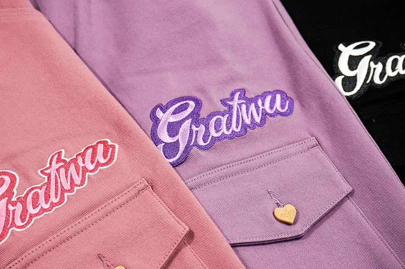 GRAF&WU Letter Embroidered Heart-button Loose Cargo Shorts