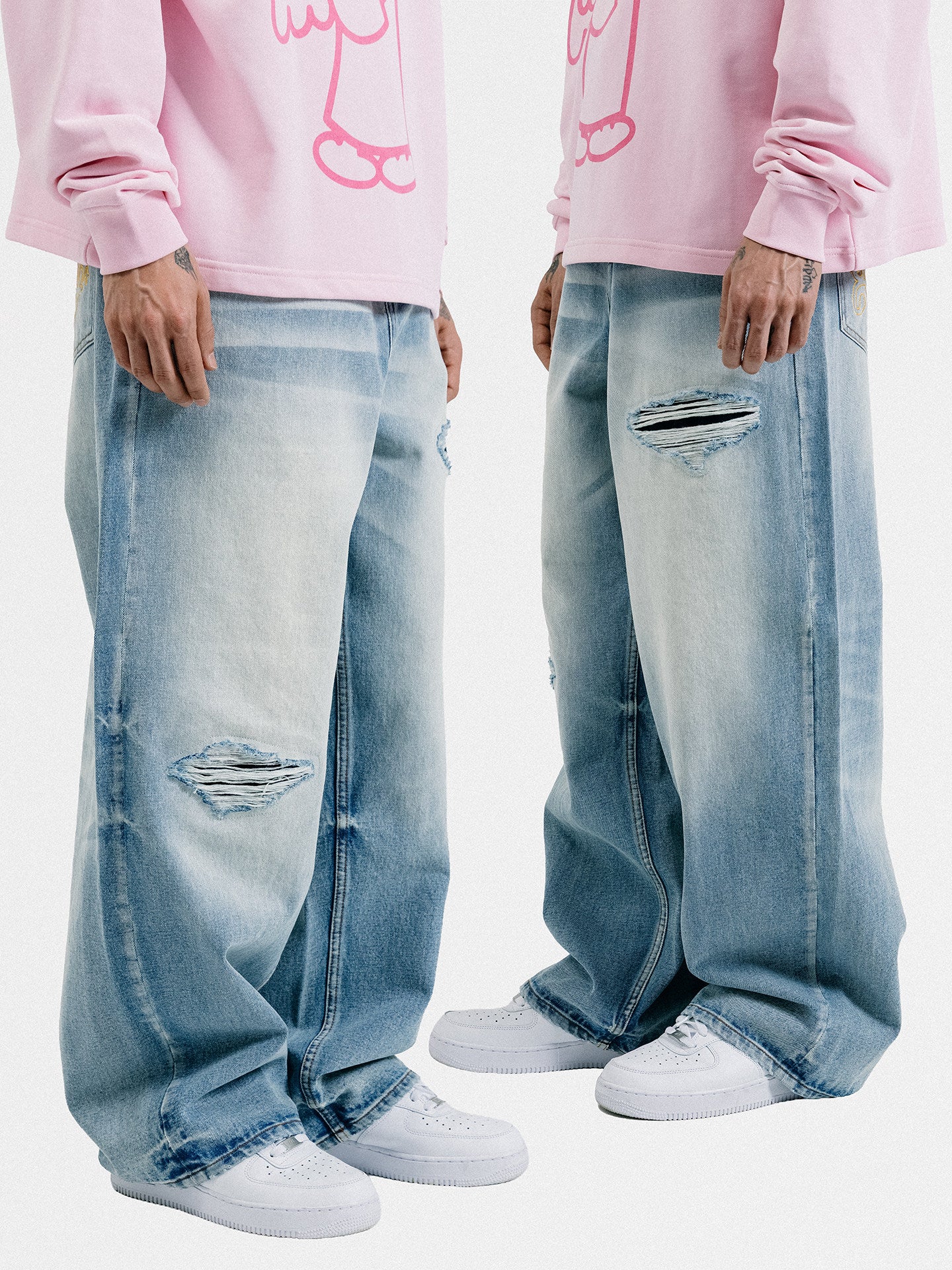 GRAF&WU Brand GW Letter Star Embroidered Washed Blue Ripped Jeans