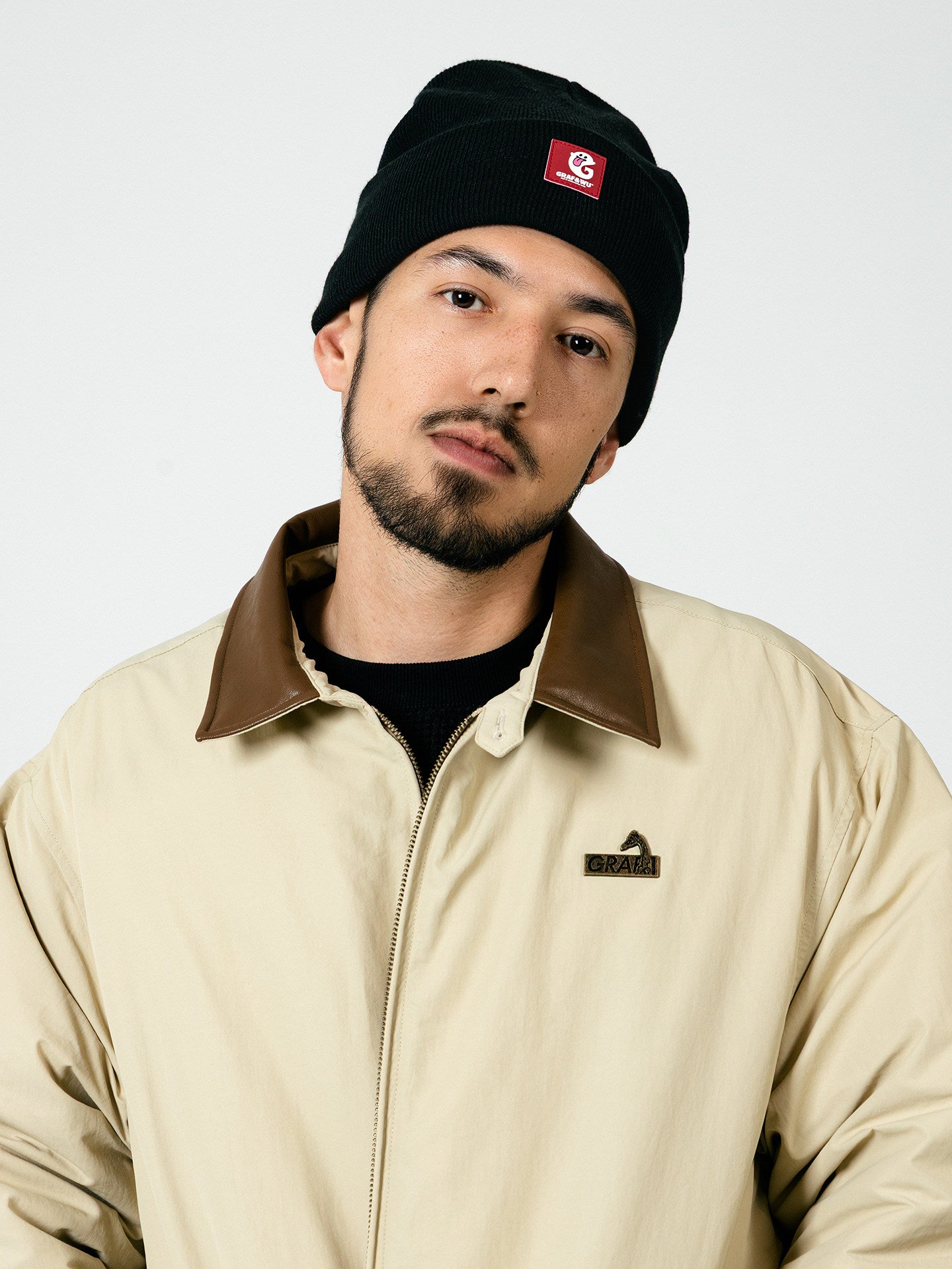 GRAF&WU Cute Ghost G Letter Leather Label Knitted Beanie