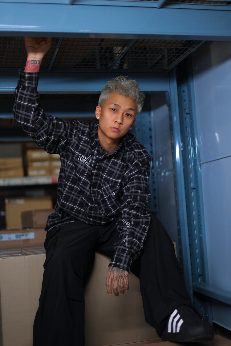 GRAF&WU Brand Giraffe Embroidery Plaid Loose Thin Shirt