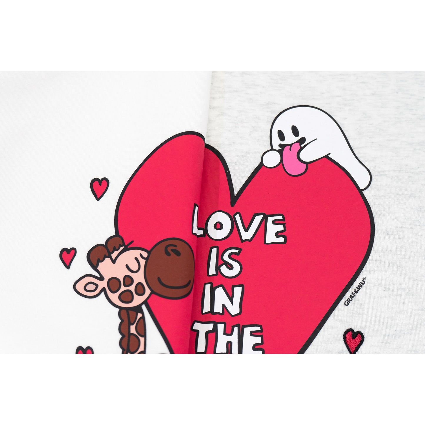 GRAF&WU Giraffe Cute Ghost Hug Love Boxy Fit Summer T-shirt
