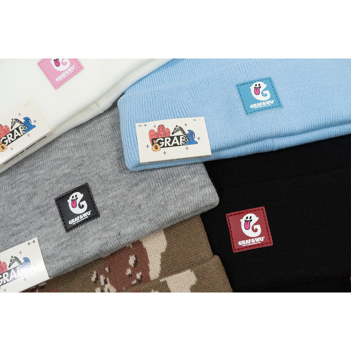 GRAF&WU Cute Ghost G Letter Leather Label Knitted Beanie