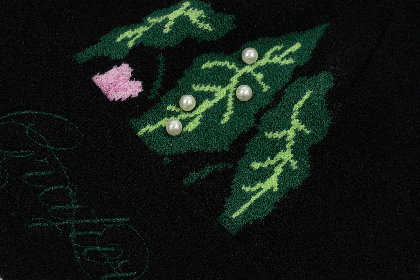 GRAF&WU Tropical Green Plant Sewn Pearl Letter Embroidery Wool Beanie | Winter Knit Hat