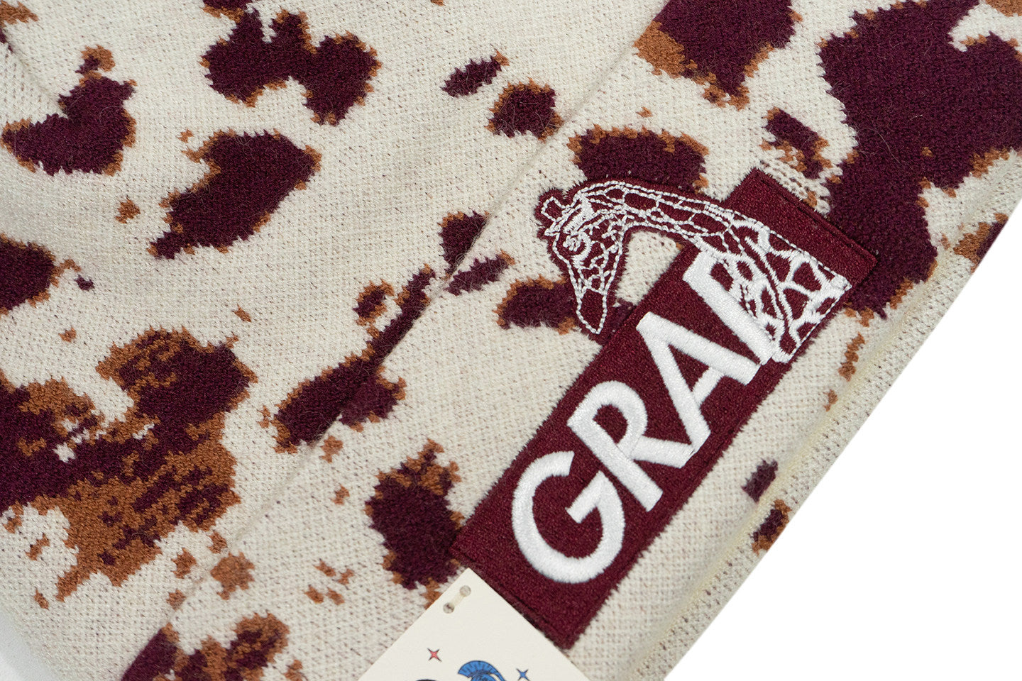 GRAF&WU Animal Print Giraffe Embroidery Knit Hats Fashion Leopard Beanie