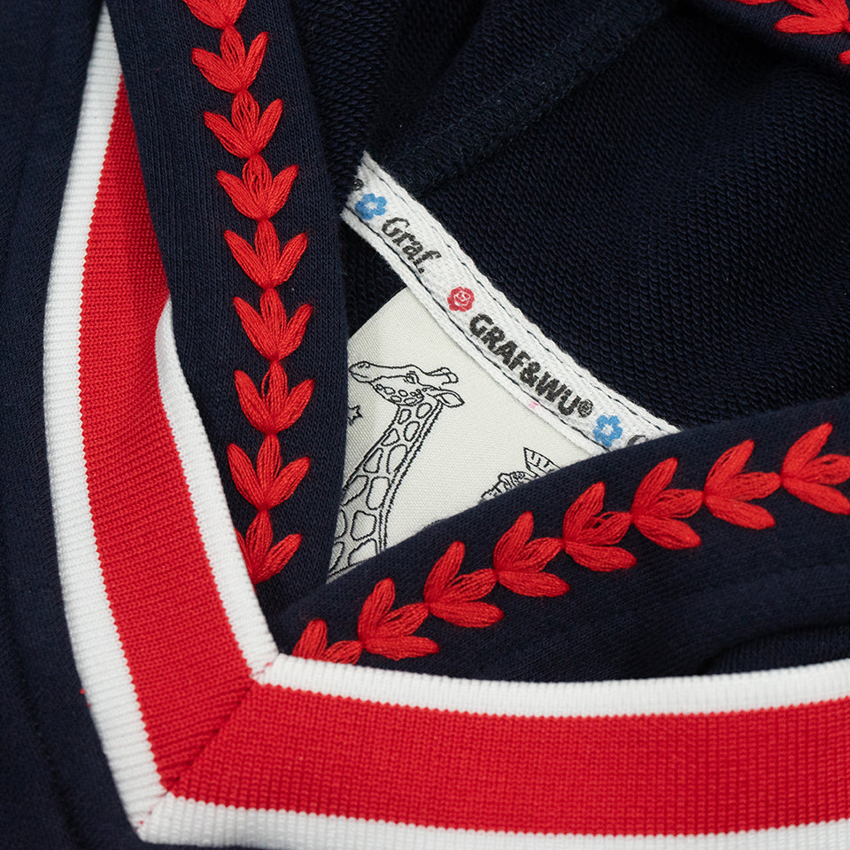 GRAF&WU Handmade Embroidered Baseball Man Layered-style Hoodie