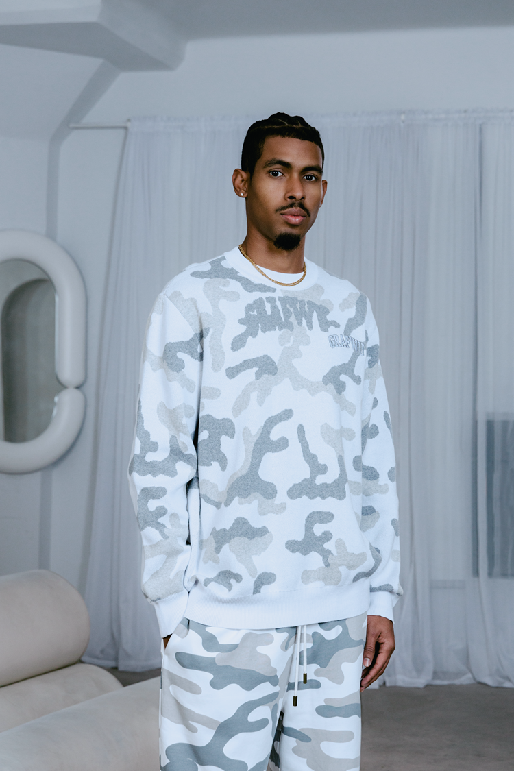 GRAF&WU Duck Hunting Multi-color Camouflage Knitted Sweater