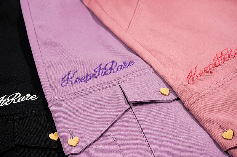 GRAF&WU Letter Embroidered Heart-button Loose Cargo Shorts