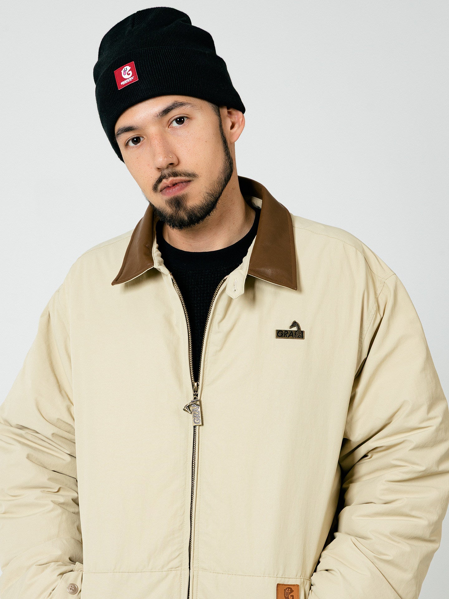 GRAF&WU Cute Ghost G Letter Leather Label Knitted Beanie