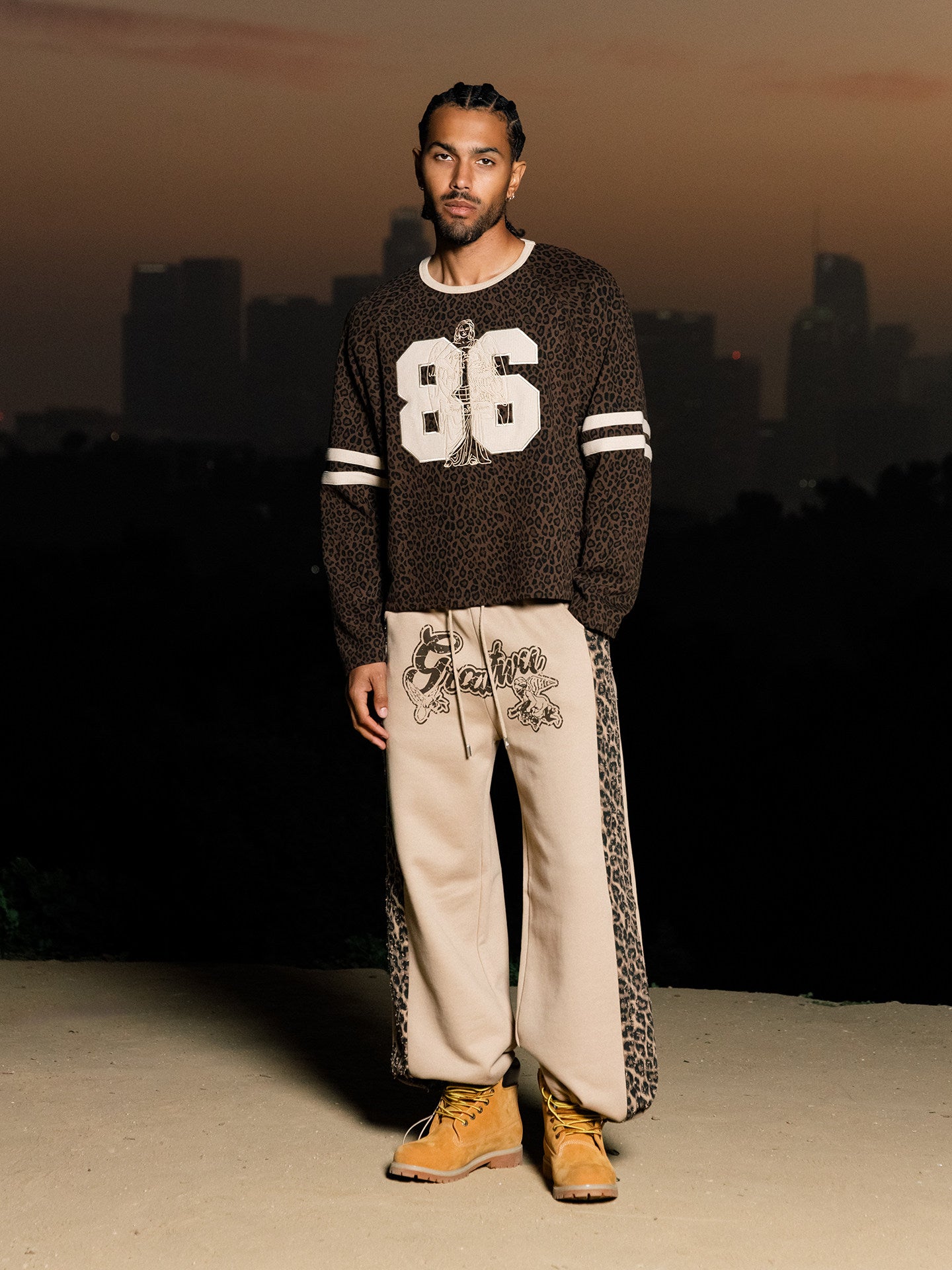 GRAF&WU Goddess Embroidered Short Leopard Long-Sleeved Sports Shirt