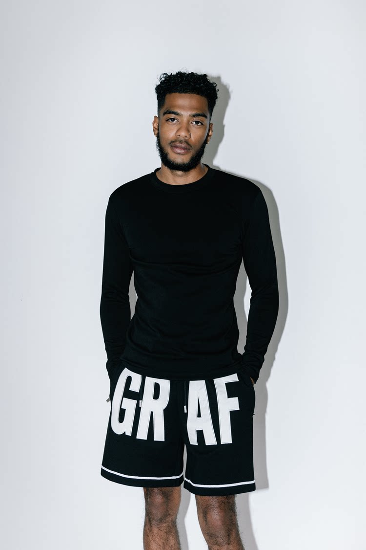 GRAF&WU Essential Slim Fit Long Sleeve Tee | Unisex Basic Streetwear