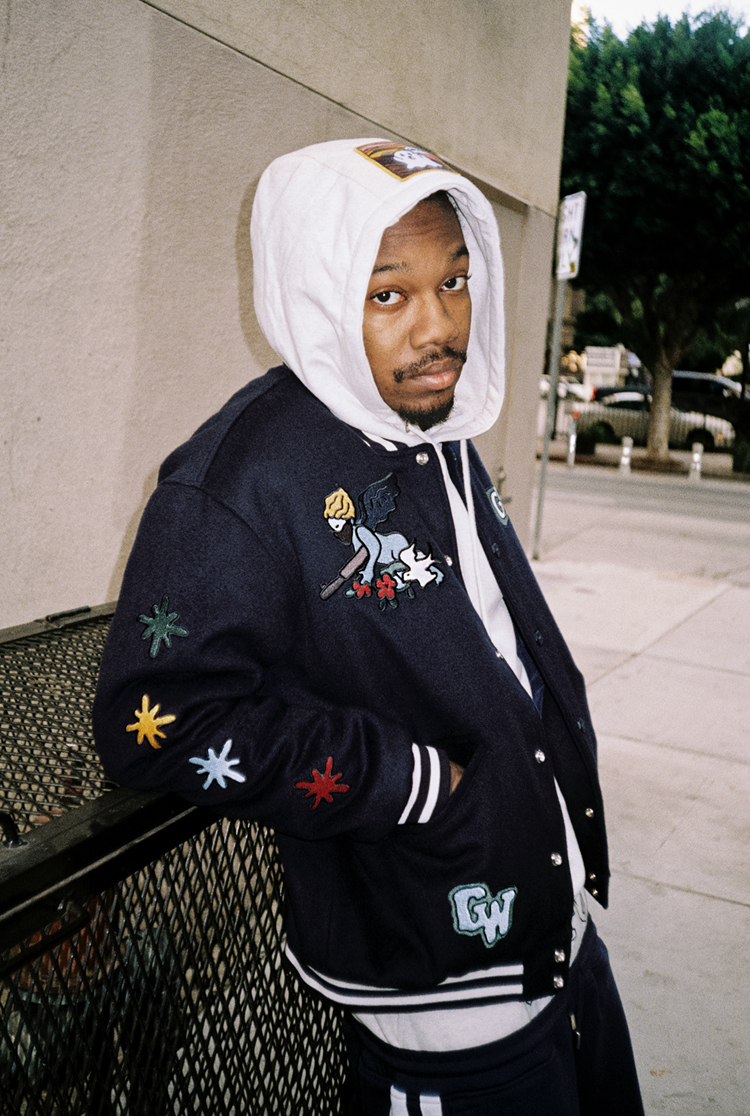 GRAF&WU Embroidered Angel Giraffe Thick Baseball Jacket
