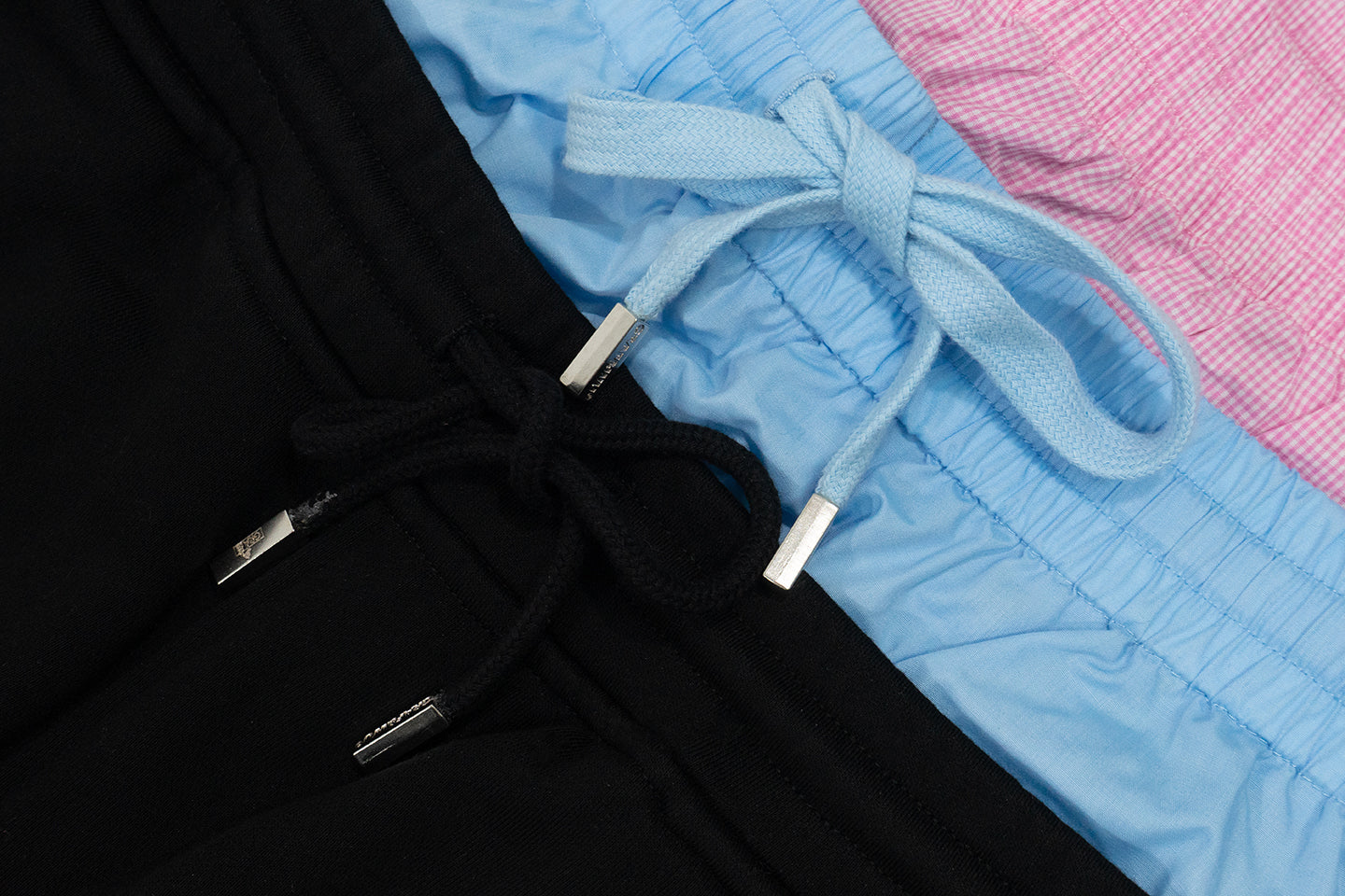 GRAF&WU Colorblock Waist Lucky Goddess Embroidery Oversized Sweatpants
