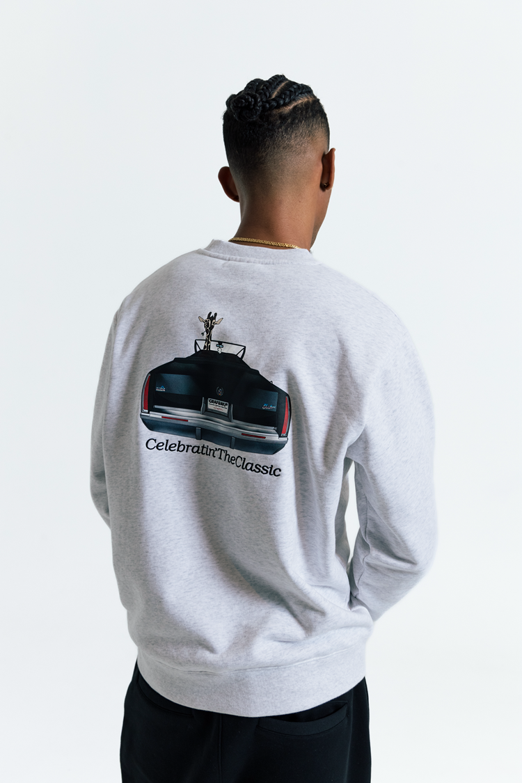 GRAF&WU Vintage Car Graphic Crewneck Sweatshirt | Unisex Oversized