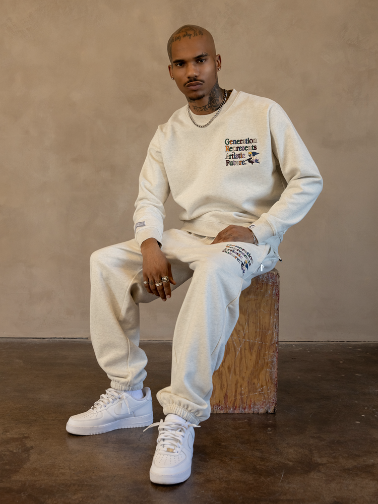 GRAF&WU AK47 Angel Embroidered Fleece Cozy Sweatshirt