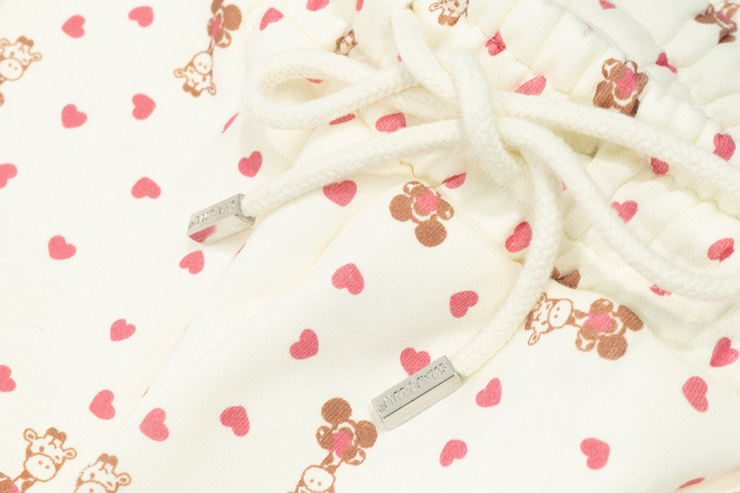 GRAF&WU Lovely Heart Giraffe Cream Fleece Pants