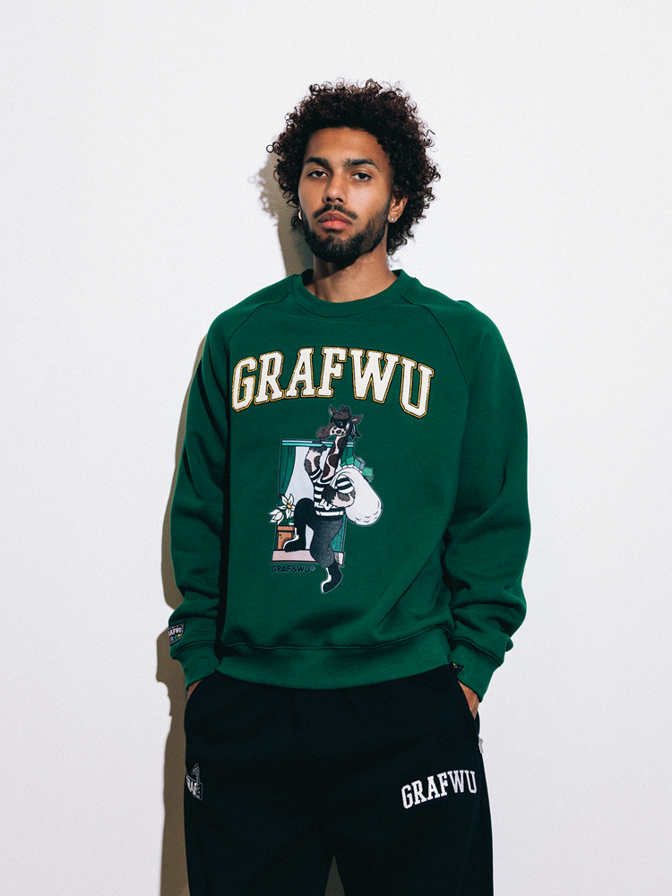 GRAF&WU Street Activity Giraffe Retro Thin Fleece Crewneck Sweatshirt