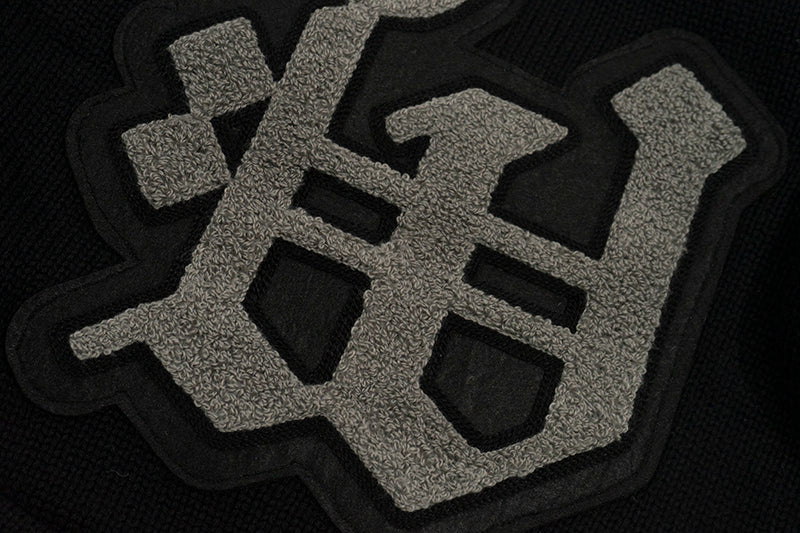 GRAF&WU Embroidered Badge Vintage Shawl Collar Knitted Sweater