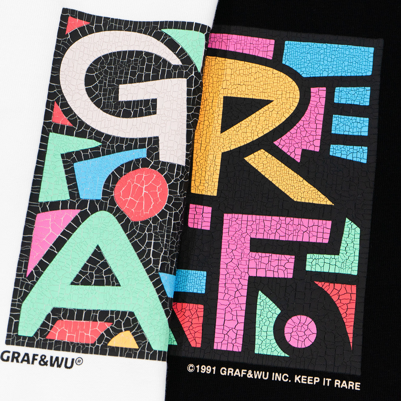 GRAF&WU Vintage Distressed Cracked Abstract Letter Art Print T-shirt