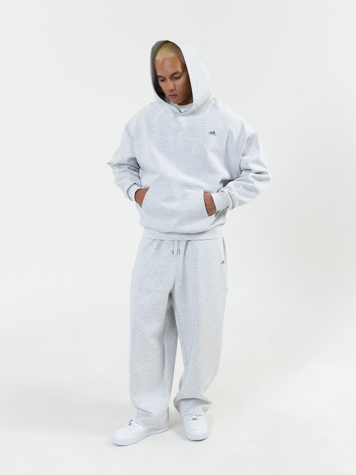 GRAF&WU Tiny Angel Cute Ghost Giraffe Fleece Cotton Hoodie