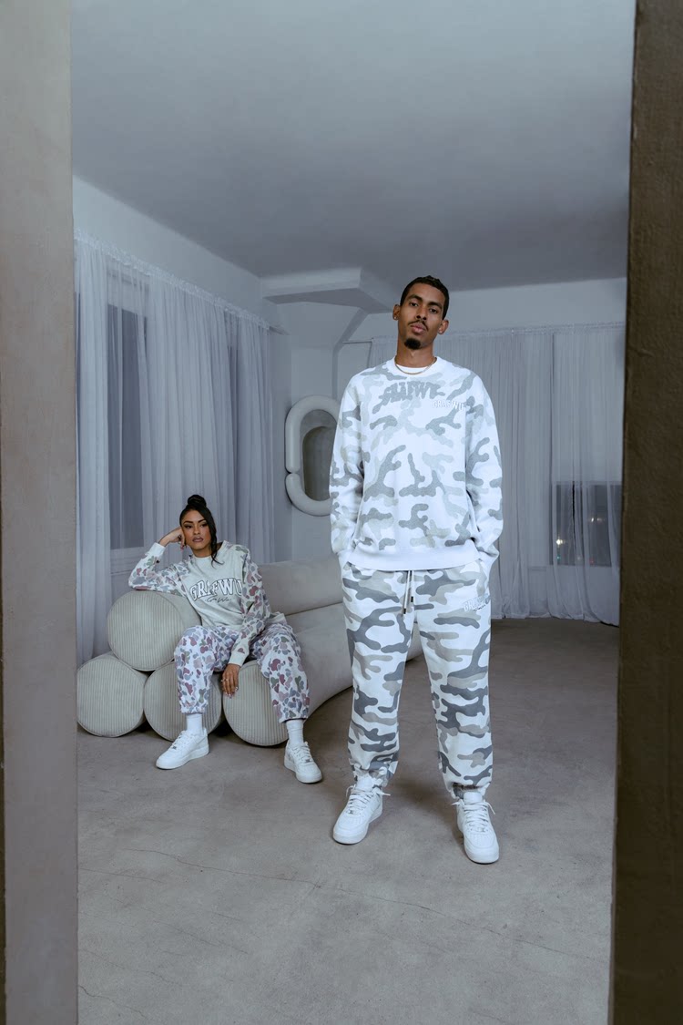 GRAF&WU Hidden Attack Camouflage Loose Raglan Long-Sleeve T-Shirt