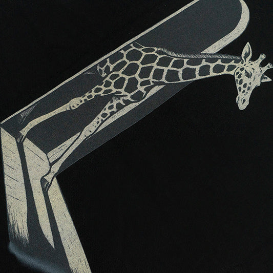 GRAFWU Giraffe In The Black Room Poem T-Shirts