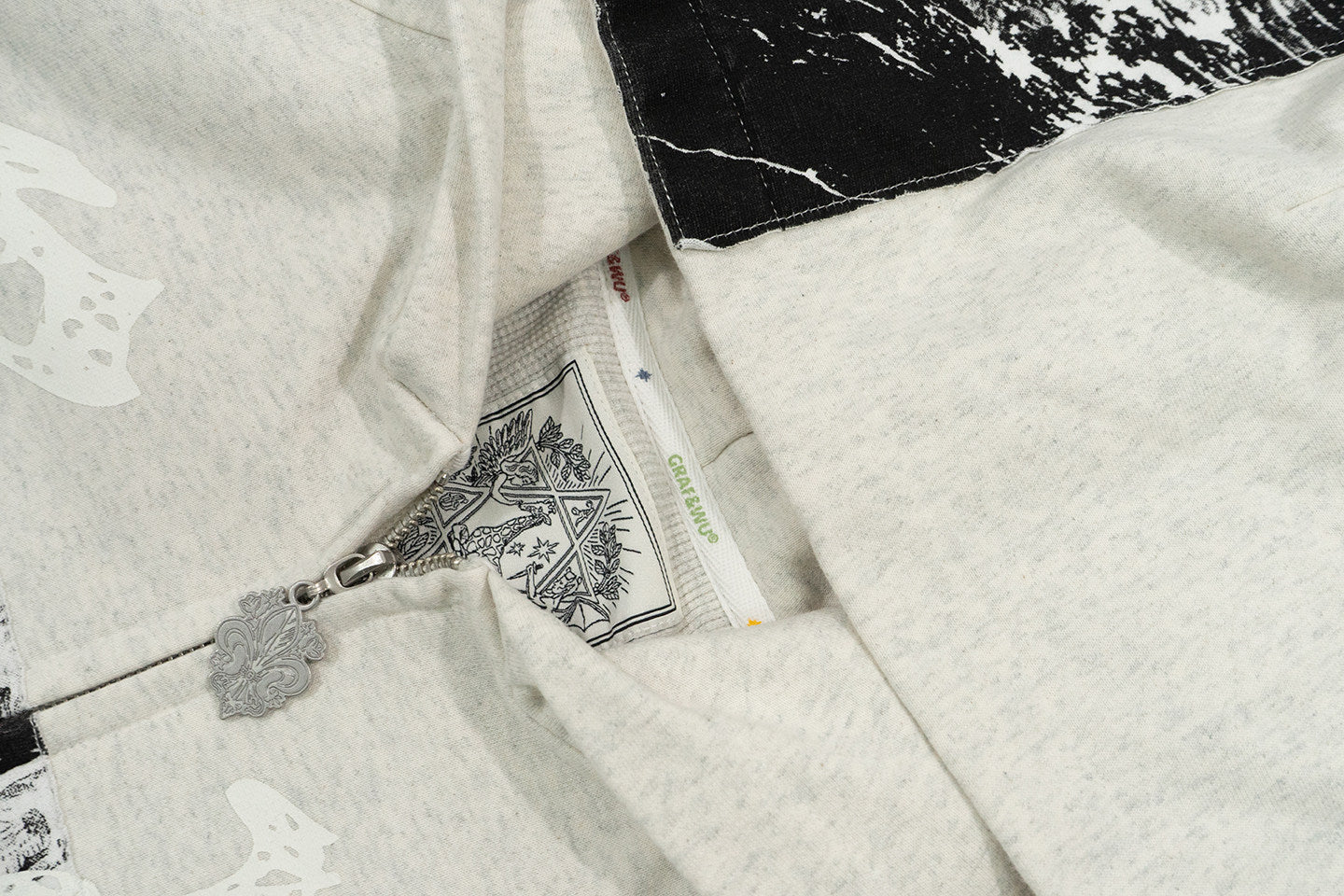 GRAF&WU Grunge Graphic Aesthetic Streetwear Zip-Up Hoodie