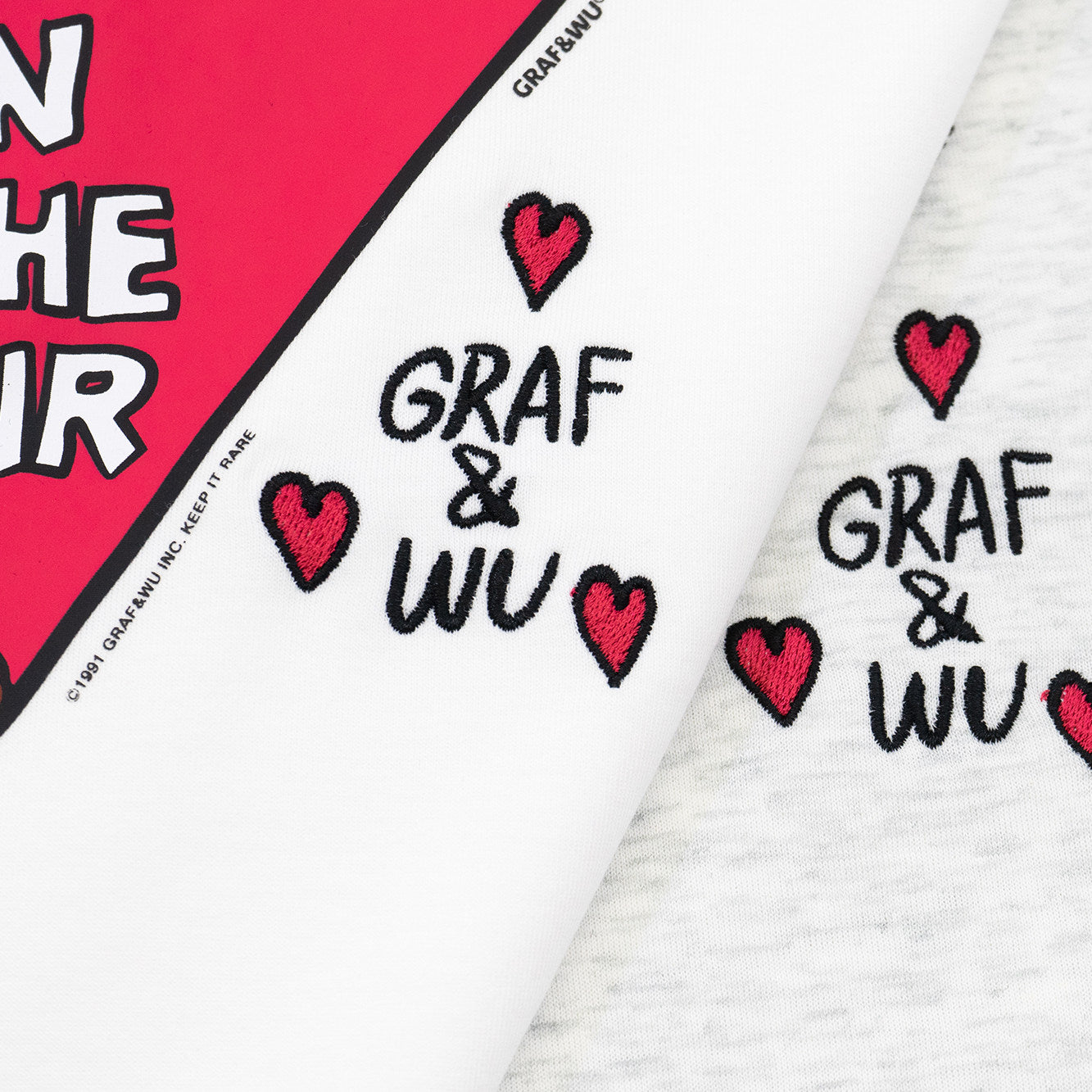 GRAF&WU Giraffe Cute Ghost Hug Love Boxy Fit Summer T-shirt