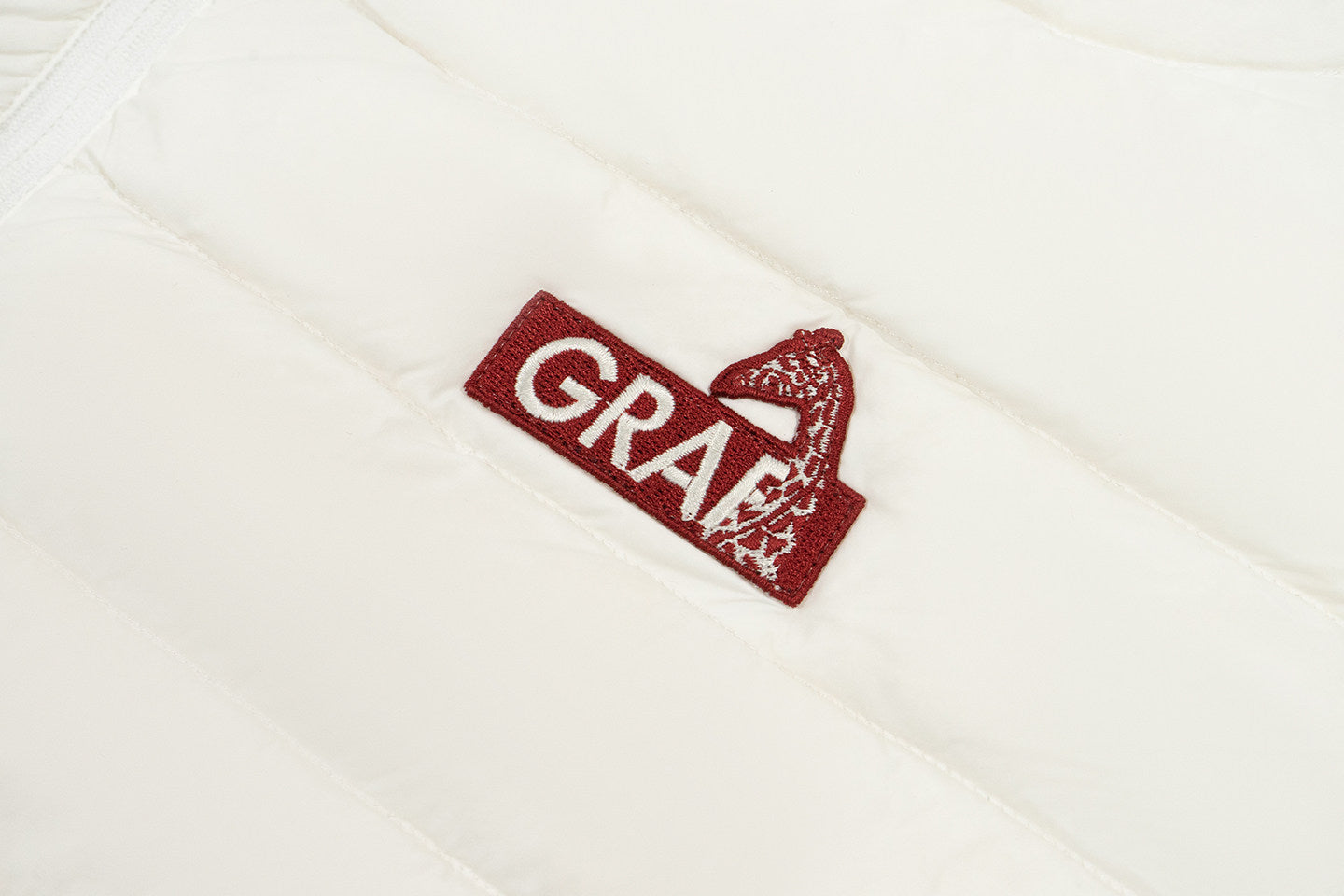 GRAF&WU Lightweight Hooded Puffer Jacket