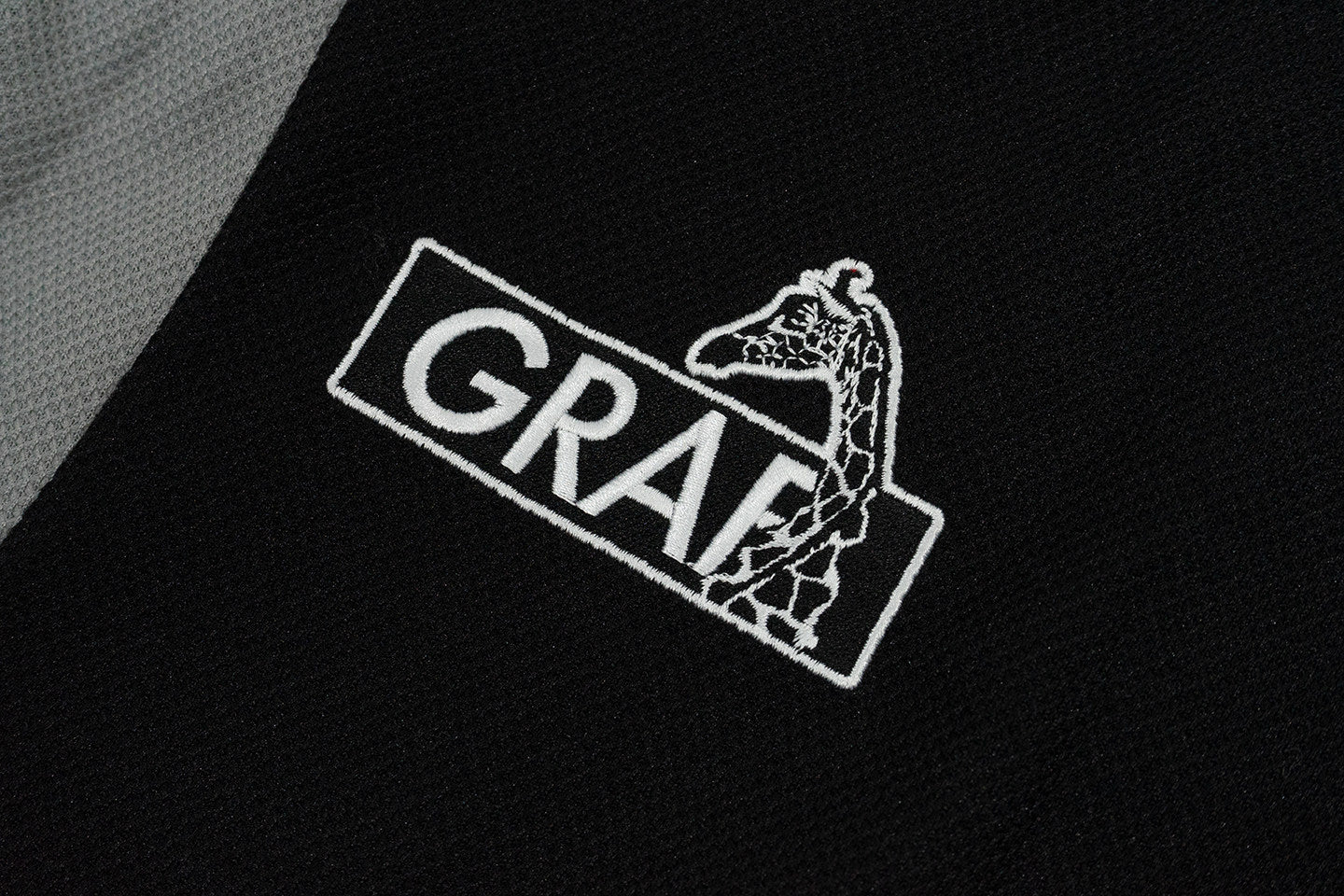 GRAF&WU Giraffe Angel Embroidered Rhinestone Thick Ice Hockey Jersey