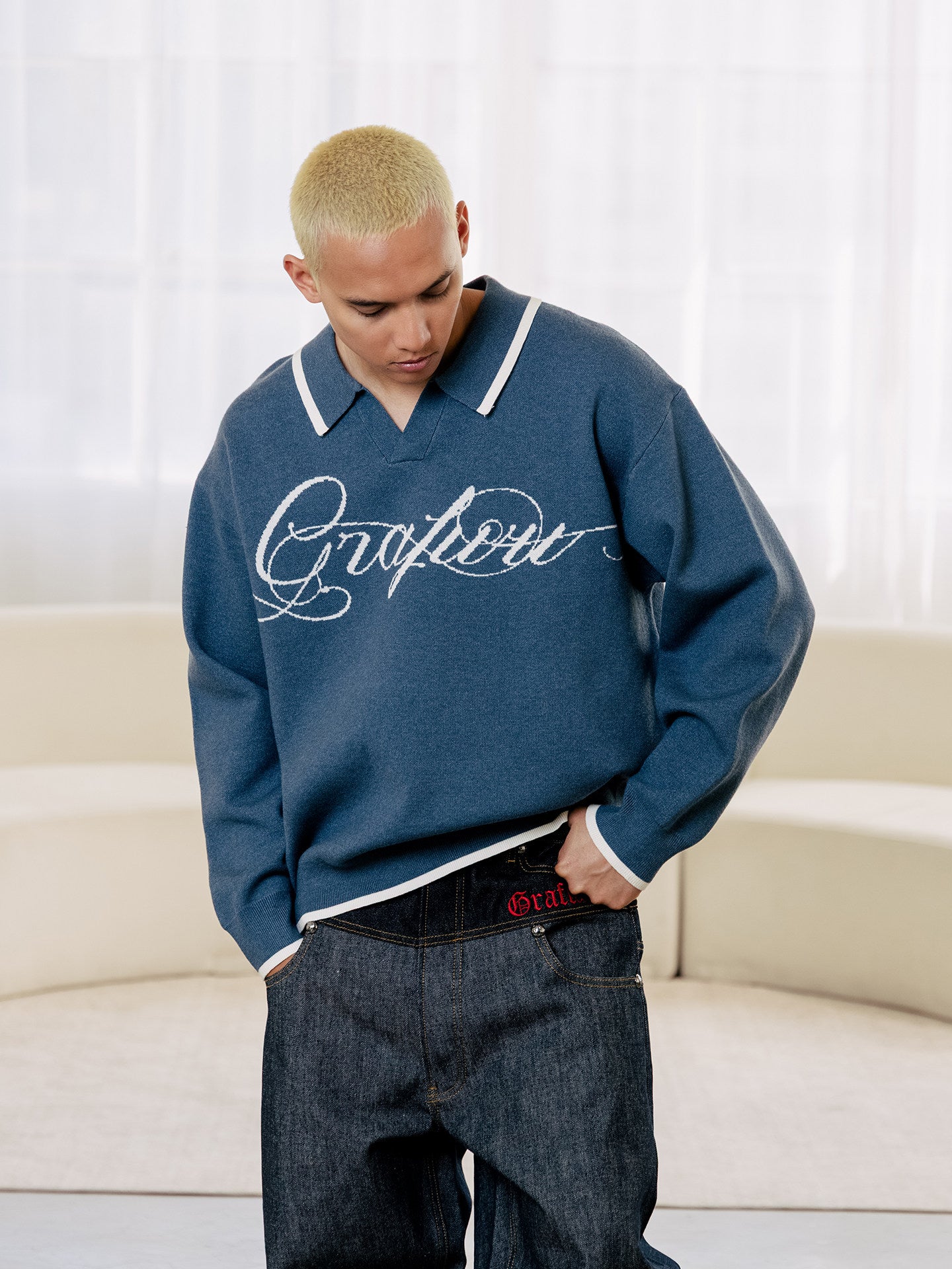 GRAF&WU Brand Letter Design Polo Collar Cozy Sweater